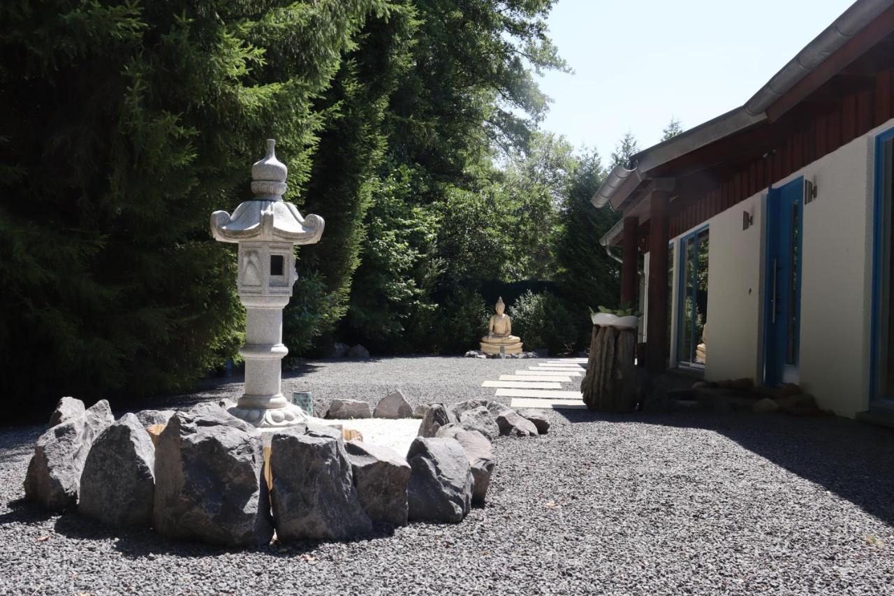 Bio-Ferienhaus-Eifel Rott  Exterior foto